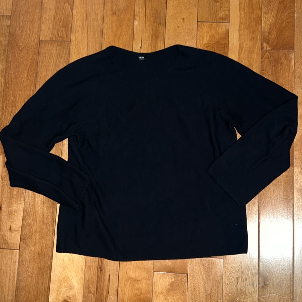 3D Knit Cotton Crew Neck Sweater - Black - Picture 2 of 2